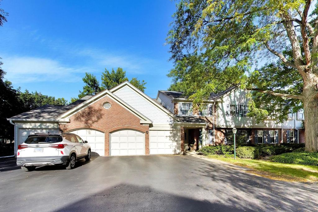 1506 Canbury Court 2A, Wheeling, IL 60090 — photo 2