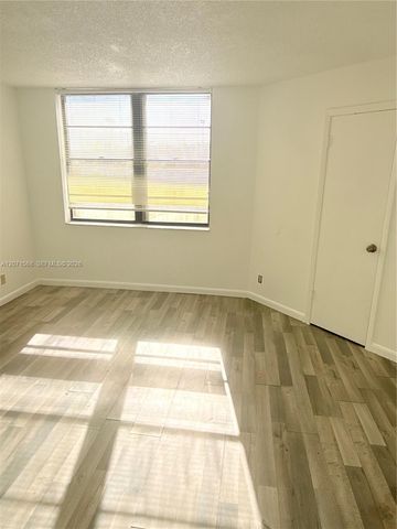 210 Lake Pointe Drive 210, Oakland Park, FL 33309