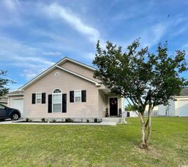 232 Oak Lea Dr., Conway, SC 29526