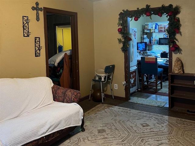 1328 Givens Drive, Midwest City, OK 73110