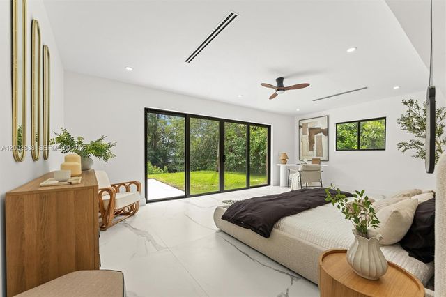 19731 NE 24th Ave, Miami, FL 33180