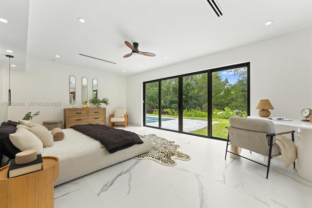 19731 NE 24th Ave, Miami, FL 33180