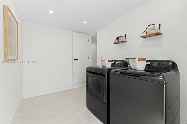 19731 NE 24th Ave, Miami, FL 33180