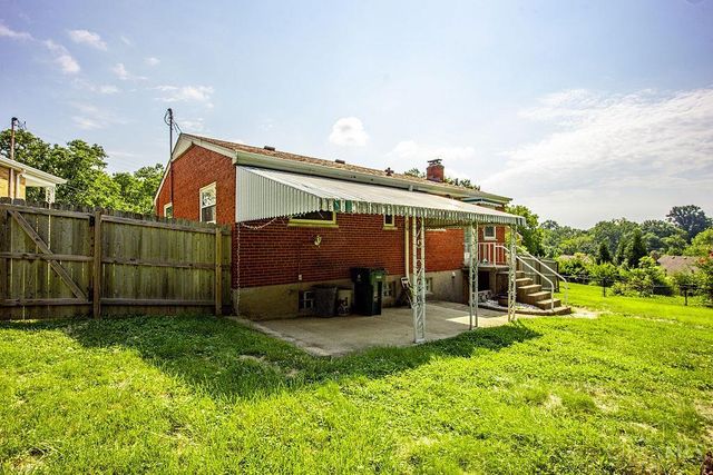 1737 Admiral Court, Cincinnati, OH 45238