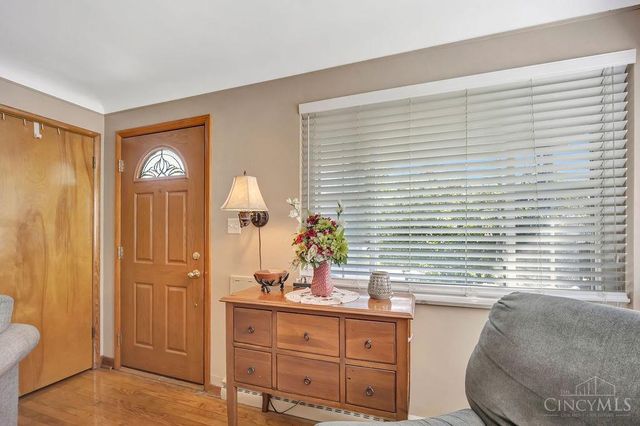 1737 Admiral Court, Cincinnati, OH 45238