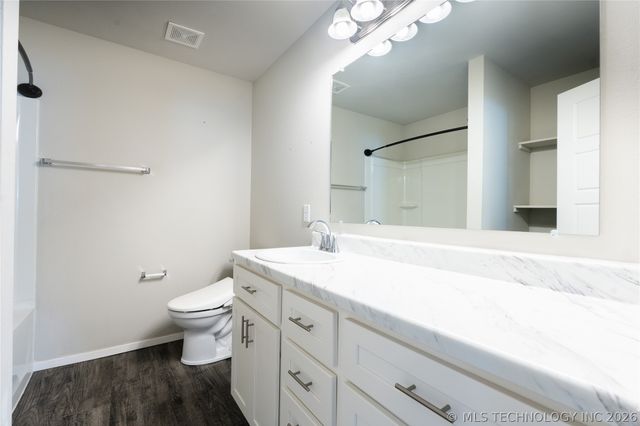 10715 N 101 East Court E, Owasso, OK 74055