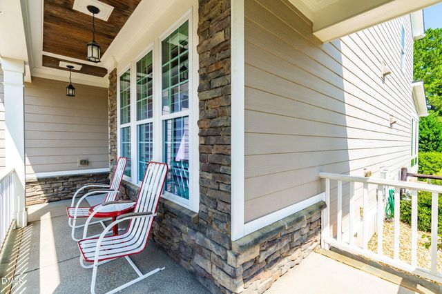 62 Bonaventure Drive, Clayton, NC 27527