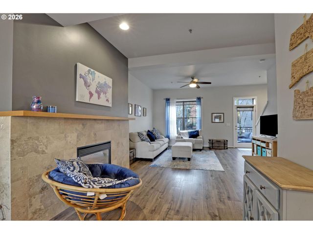 1420 Nw 20TH Ave 503, Portland, OR 97209