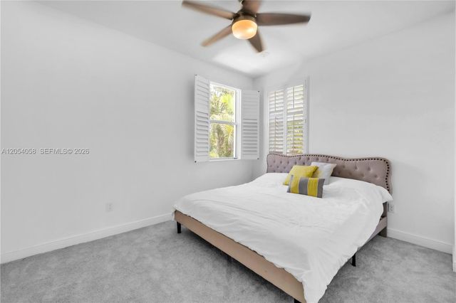 4587 San Mellina Dr, Coconut Creek, FL 33073