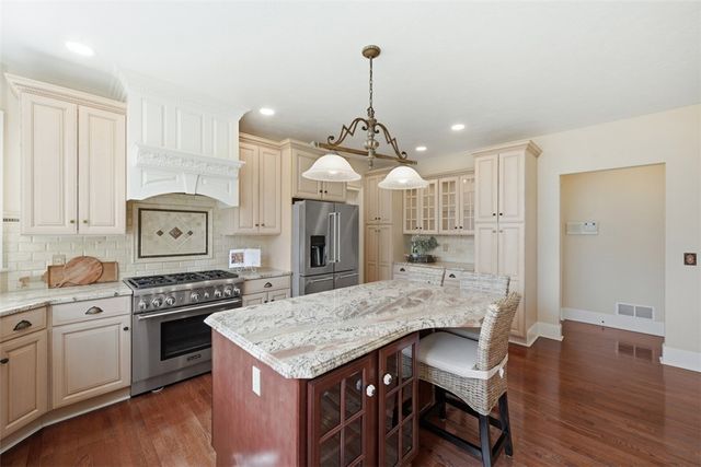 113 Amy Jo Lane, Robinson Twp, PA 15108