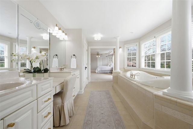 113 Amy Jo Lane, Robinson Twp, PA 15108