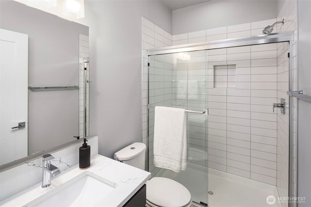 22755 SE 14th Court, Sammamish, WA 98075