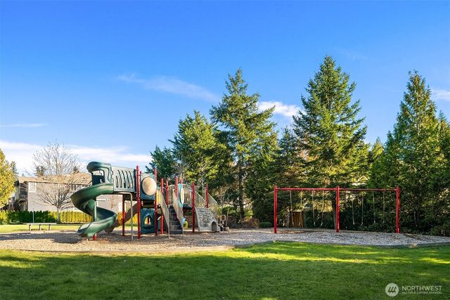22755 SE 14th Court, Sammamish, WA 98075