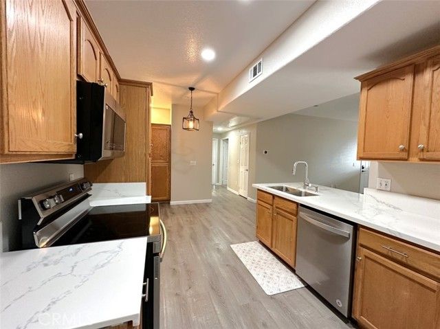 41410 Juniper Street 822, Murrieta, CA 92562