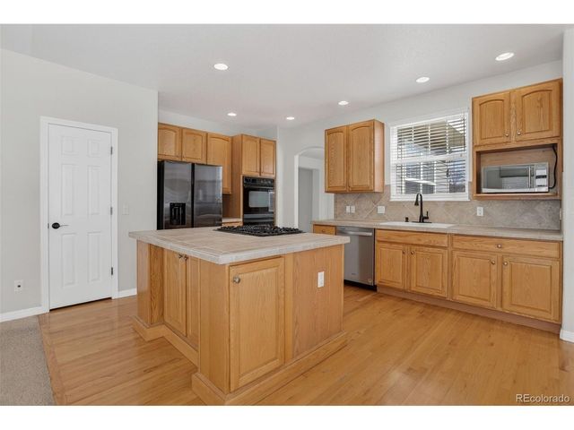 22742 E Calhoun Pl, Aurora, CO 80016