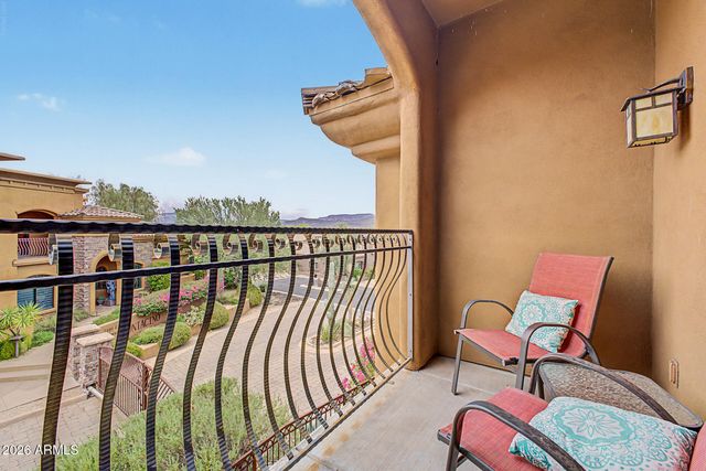 7199 E RIDGEVIEW Place 105, Carefree, AZ 85377