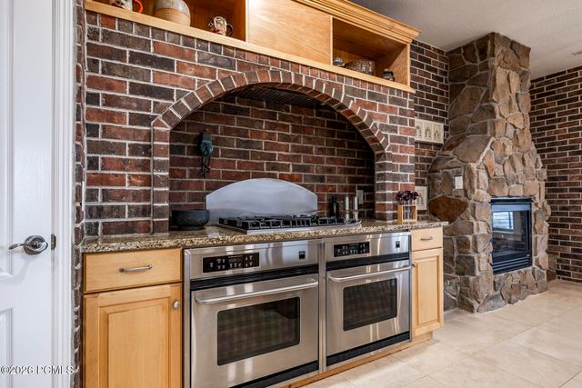 3252 Sunset Hollow Drive, Bountiful, UT 84010