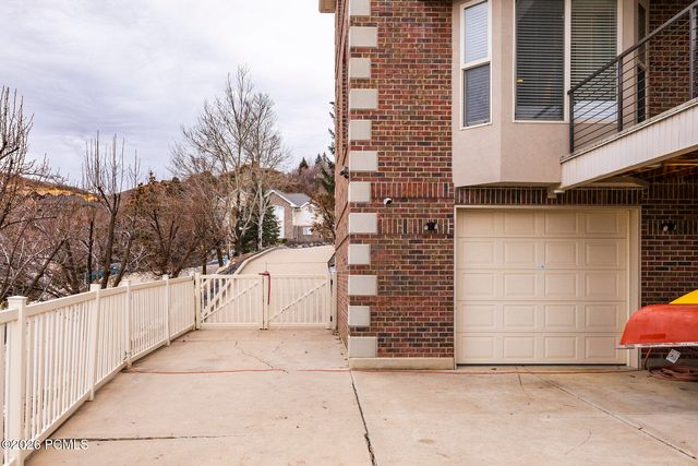 3252 Sunset Hollow Drive, Bountiful, UT 84010