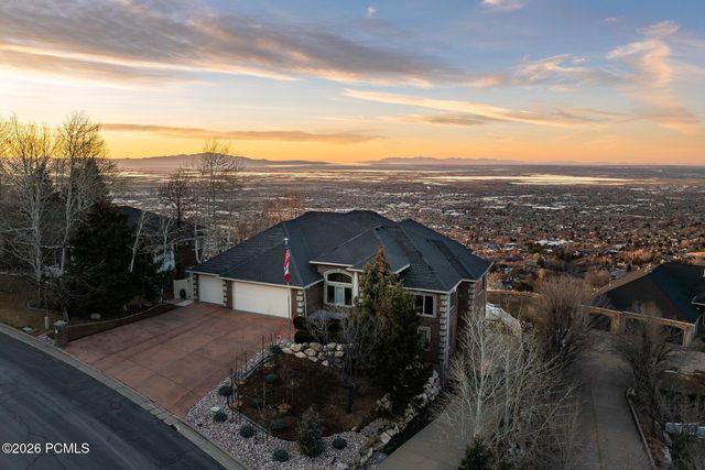 3252 Sunset Hollow Drive, Bountiful, UT 84010