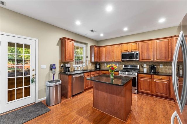 2729 Stillwater Lake Lane, Marietta, GA 30066