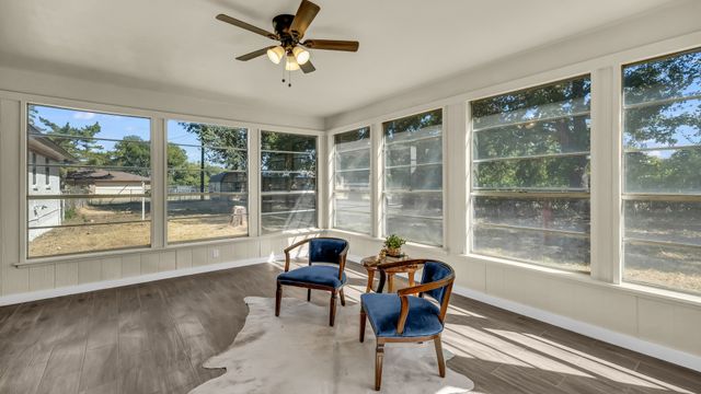11001 Oak Grove Road S, Burleson, TX 76028