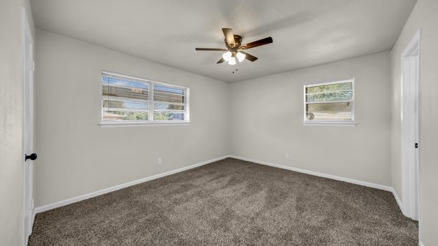 11001 Oak Grove Road S, Burleson, TX 76028