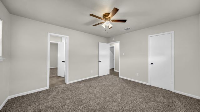 11001 Oak Grove Road S, Burleson, TX 76028