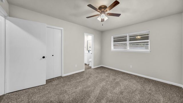 11001 Oak Grove Road S, Burleson, TX 76028