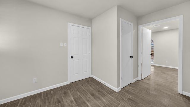 11001 Oak Grove Road S, Burleson, TX 76028