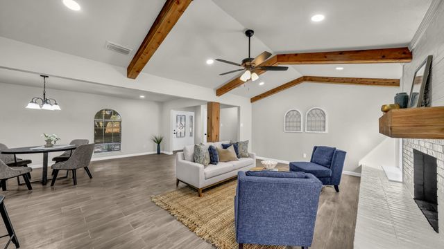 11001 Oak Grove Road S, Burleson, TX 76028