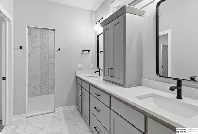 21723 Glenmore Drive, Gretna, NE 68028