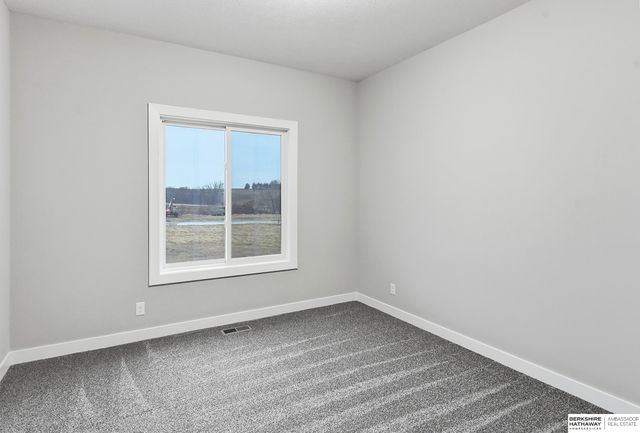 21723 Glenmore Drive, Gretna, NE 68028