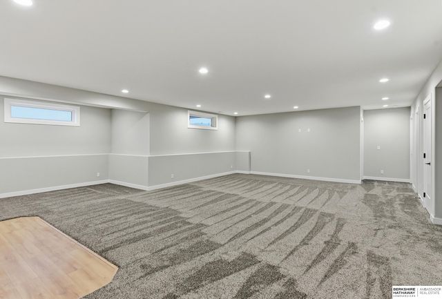 21723 Glenmore Drive, Gretna, NE 68028