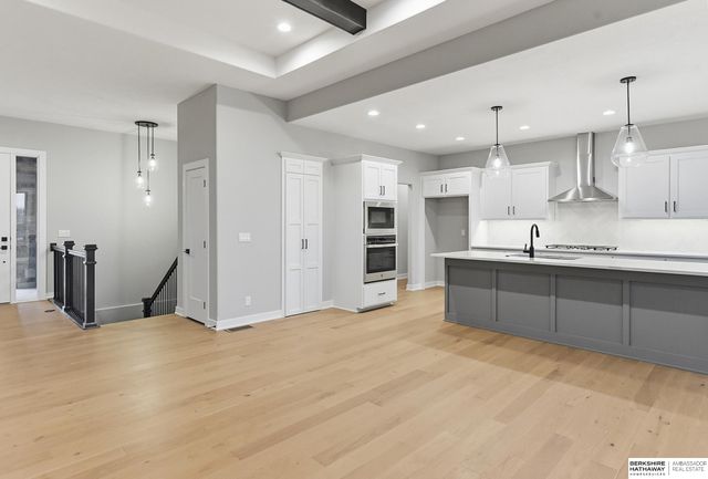 21723 Glenmore Drive, Gretna, NE 68028