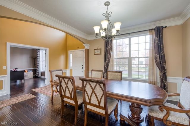 3082 Willowbrook, Aurora, OH 44202