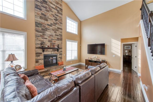 3082 Willowbrook, Aurora, OH 44202