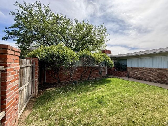 2813 57th Street, Lubbock, TX 79413