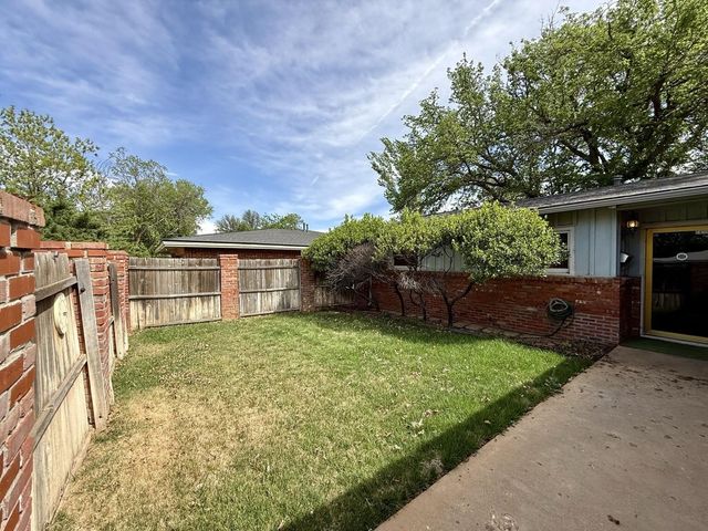 2813 57th Street, Lubbock, TX 79413