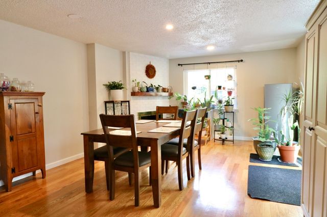 25B Country Club Ln B, Milford, MA 01757