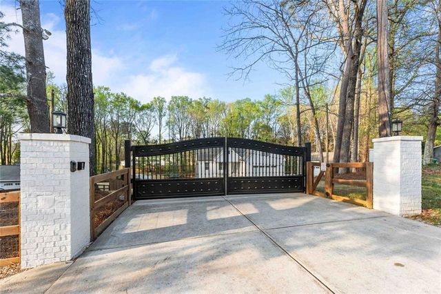 5758 Williams Road, Norcross, GA 30093
