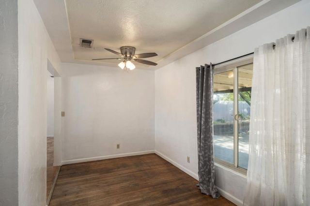 1017 W Vassar Avenue, Fresno, CA 93705