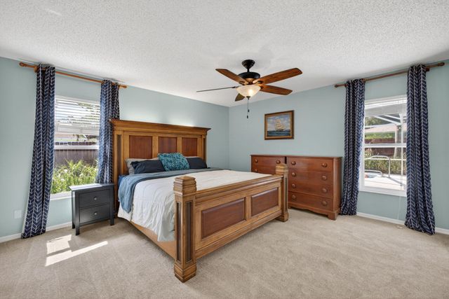 150 9th Court, Vero Beach, FL 32962