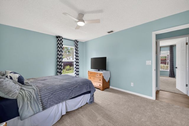 150 9th Court, Vero Beach, FL 32962
