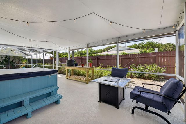 150 9th Court, Vero Beach, FL 32962