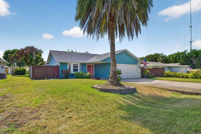 150 9th Court, Vero Beach, FL 32962