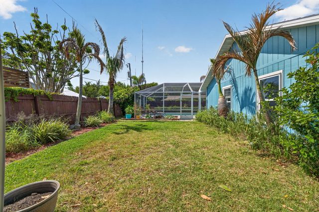 150 9th Court, Vero Beach, FL 32962