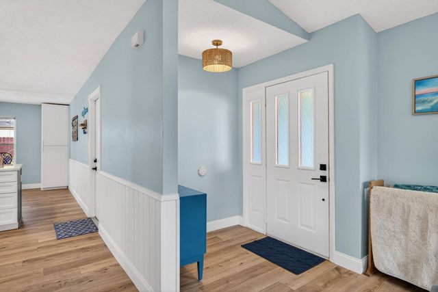 150 9th Court, Vero Beach, FL 32962
