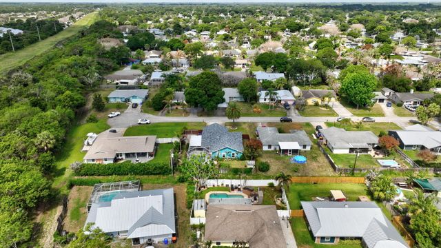 150 9th Court, Vero Beach, FL 32962