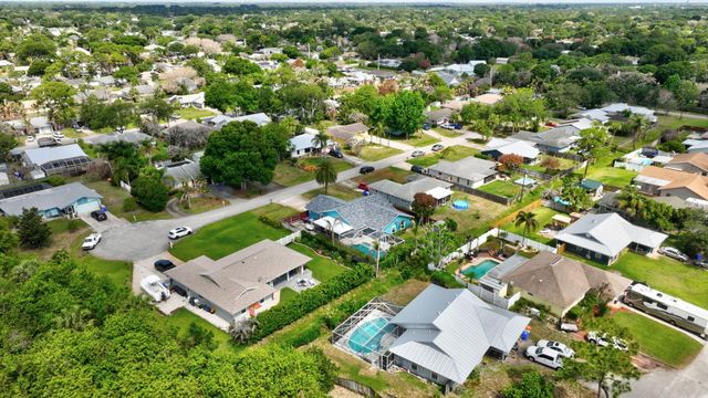 150 9th Court, Vero Beach, FL 32962