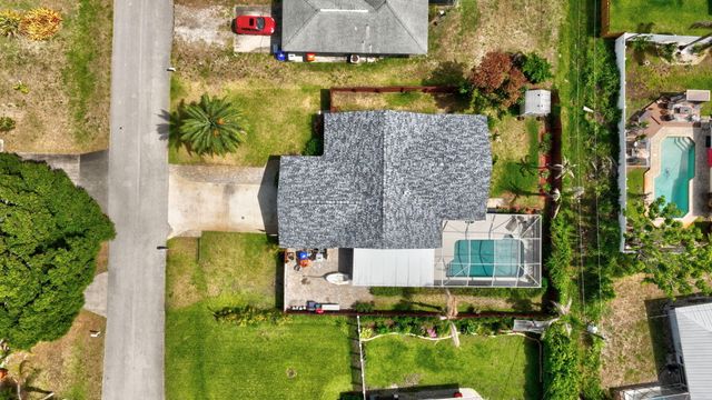 150 9th Court, Vero Beach, FL 32962